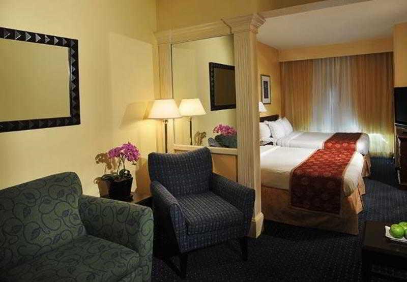 Springhill Suites By Marriott Baltimore BWI Airport Линтикам Номер фото